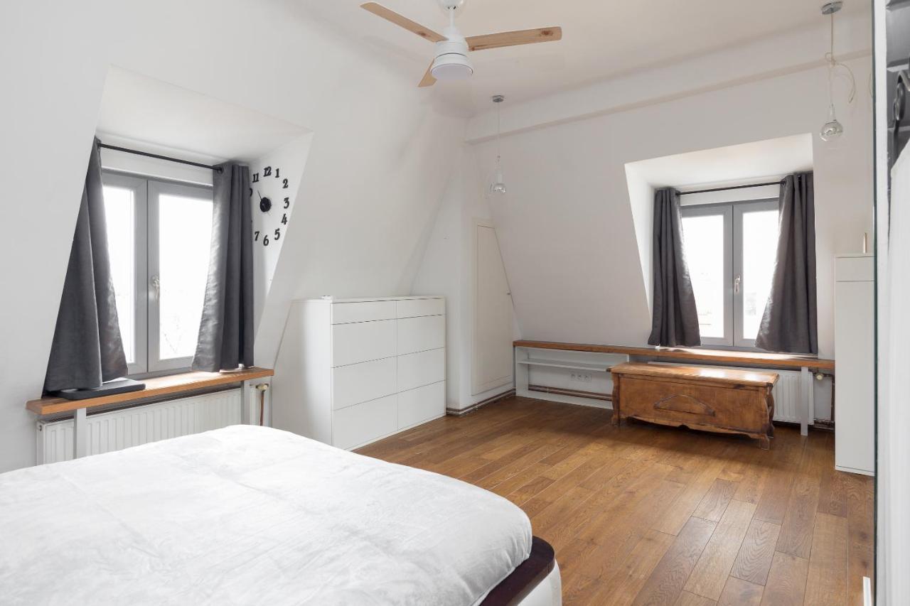 Nowy Swiat Extraordinary Apartment Warschau Buitenkant foto