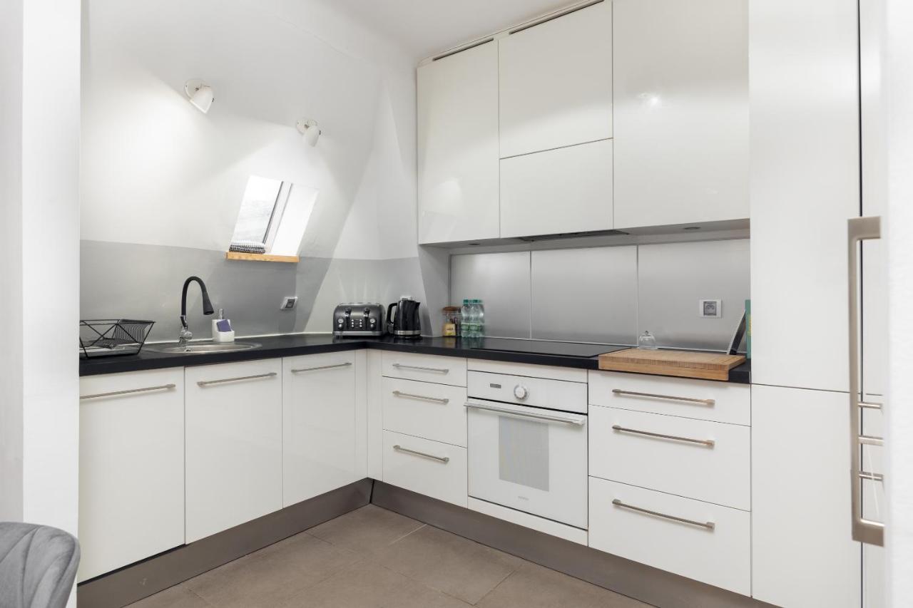 Nowy Swiat Extraordinary Apartment Warschau Buitenkant foto